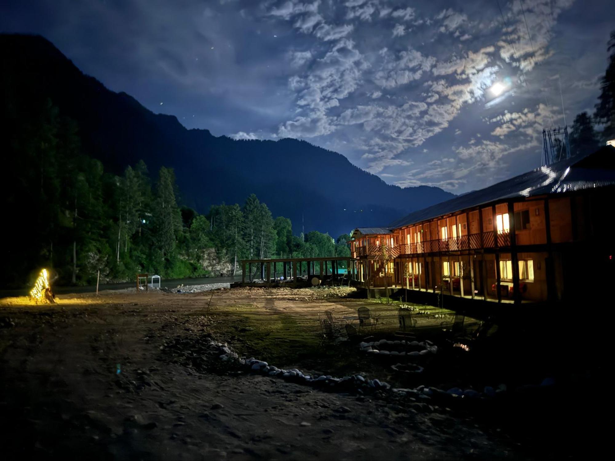 Wyndham Heritage Hotel & Resort Sharda Shardi 外观 照片